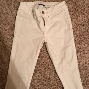 White American Eagle Jeans